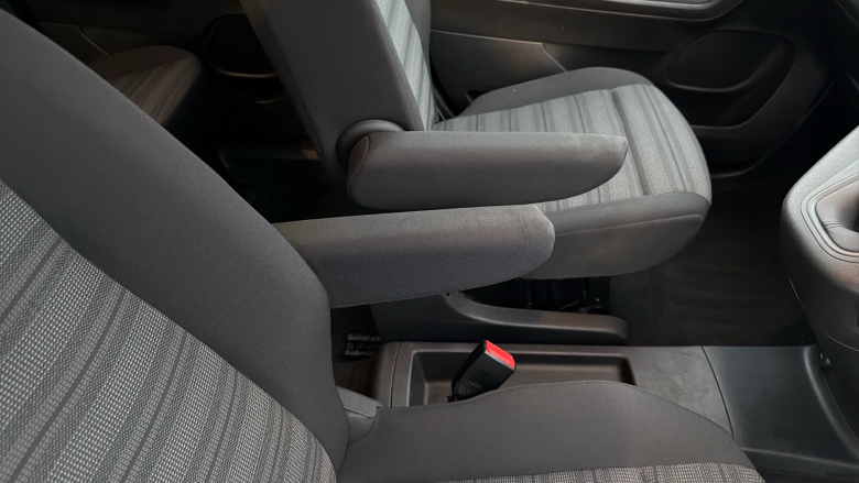 Vauxhall Combo Life 1.5 Turbo D 130 SE 5dr Diesel Estate